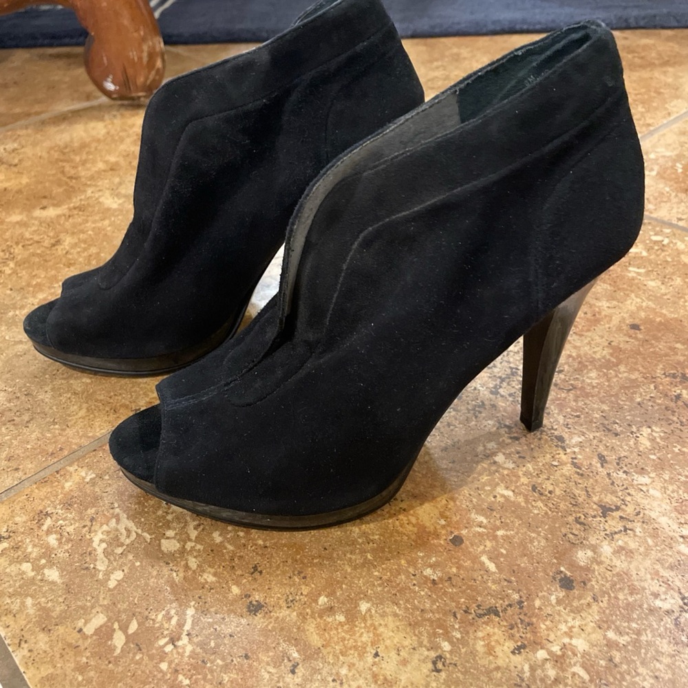 Nine West Black Suede Stiletto High Heels 8 M